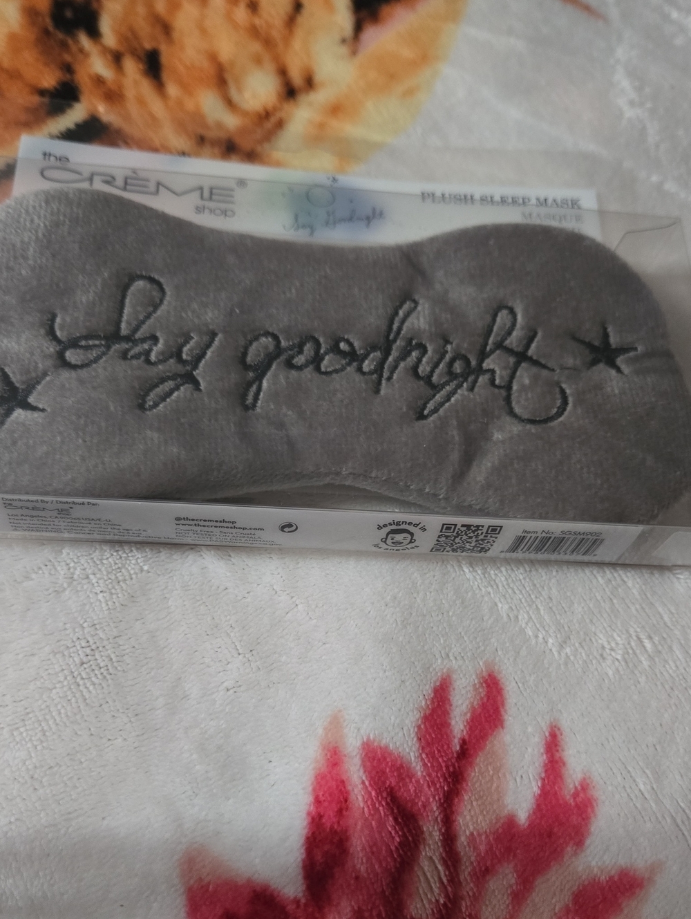 The Crรจme Plush Sleep Mask in Gray - Soft Light-Blocking Eye Mask, SAY GOODNIGHT